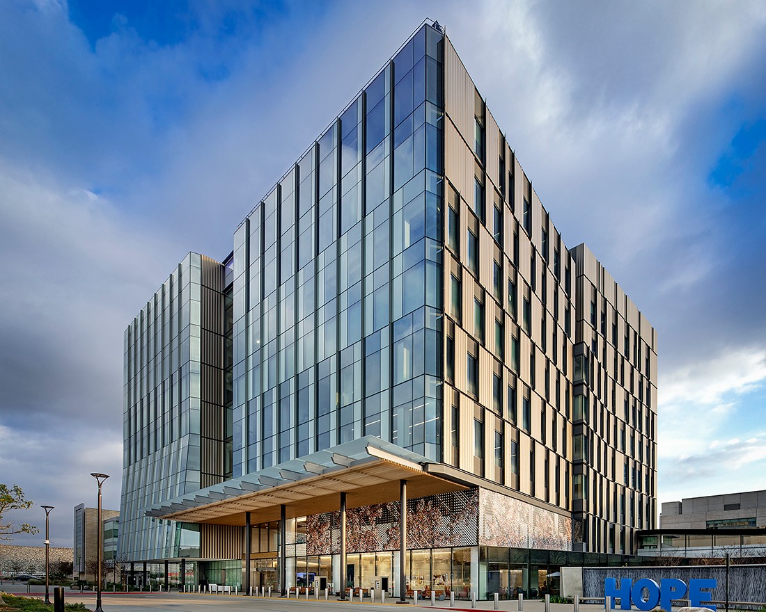 CO Architects / City of Hope Dwarte  / Hope Plaza / Photography by Tom Bonner  /  Inv 7101 / Guardian Industries as per their Invoice 7139.   