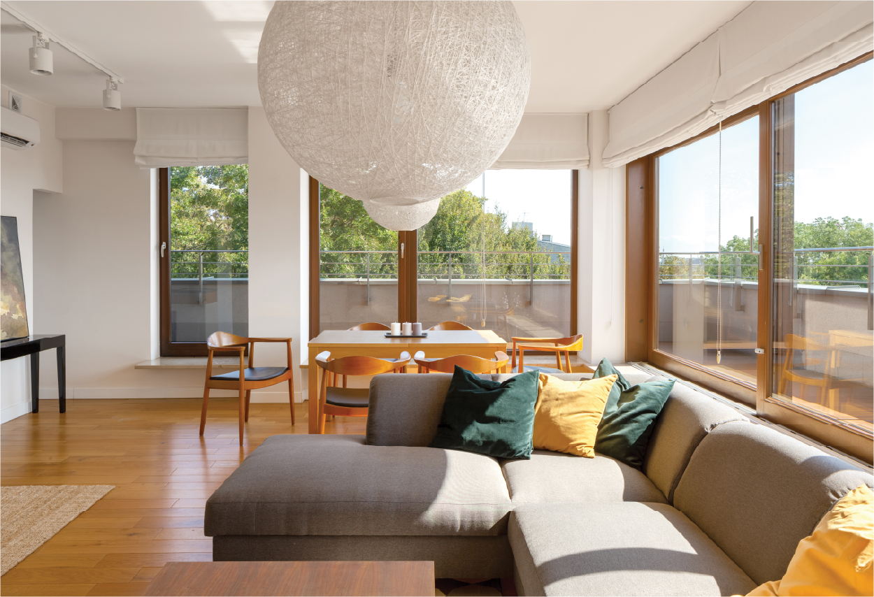 Choose the right glass for your home dad and girl at home