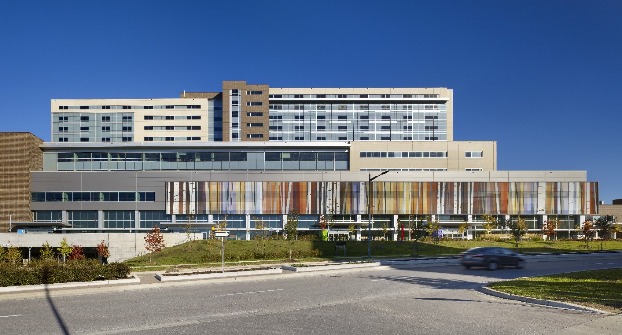 Wailea for Guardia Glass.

Photo by Marco Garcia