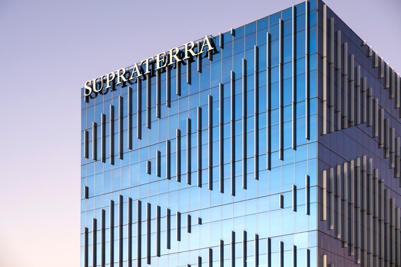 5,500 m² RB20
Year: 2016
Developer: U-Calli y Grupo DRT
Photographer: Felipe Carrasco