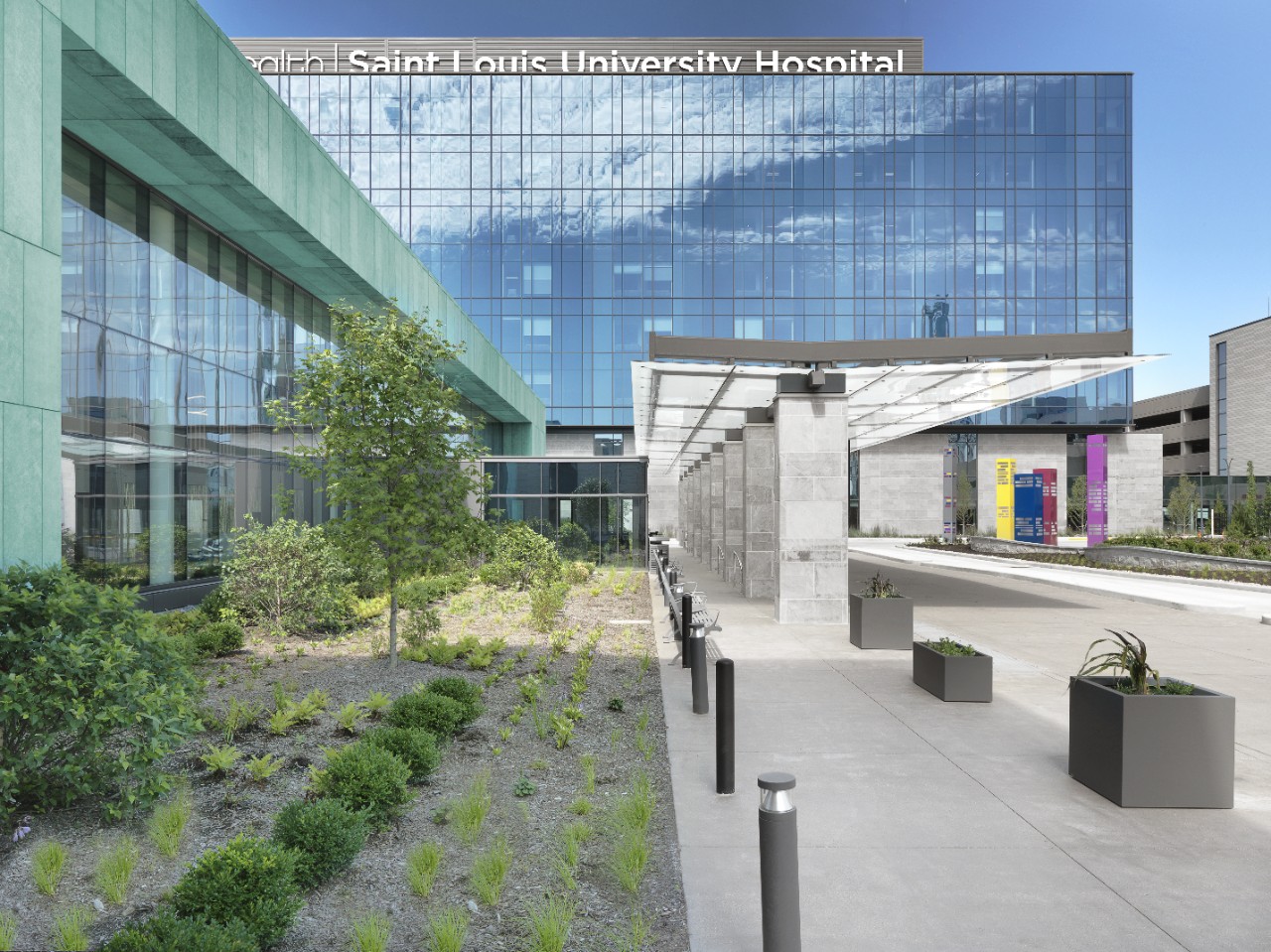 Project photography of SSM Health Saint Louis University Hospital in St. Louis, MO.