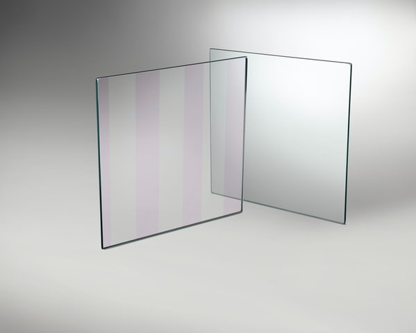 glass showing UV stripes